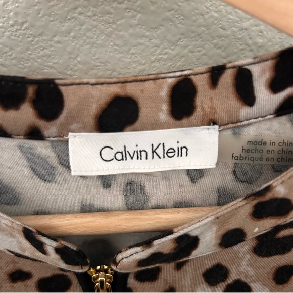 Calvin Klein Leopard Print Stretch Knit Women's Blouse Top Large - Picture 3 of 8
